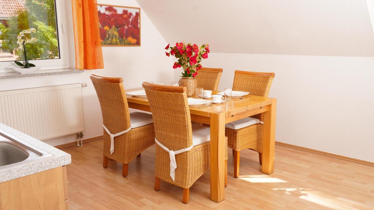 3 Schlafzimmer 8 Gaste Ruhig 110Qm Nahe Flughafen Norderstedt Exterior foto