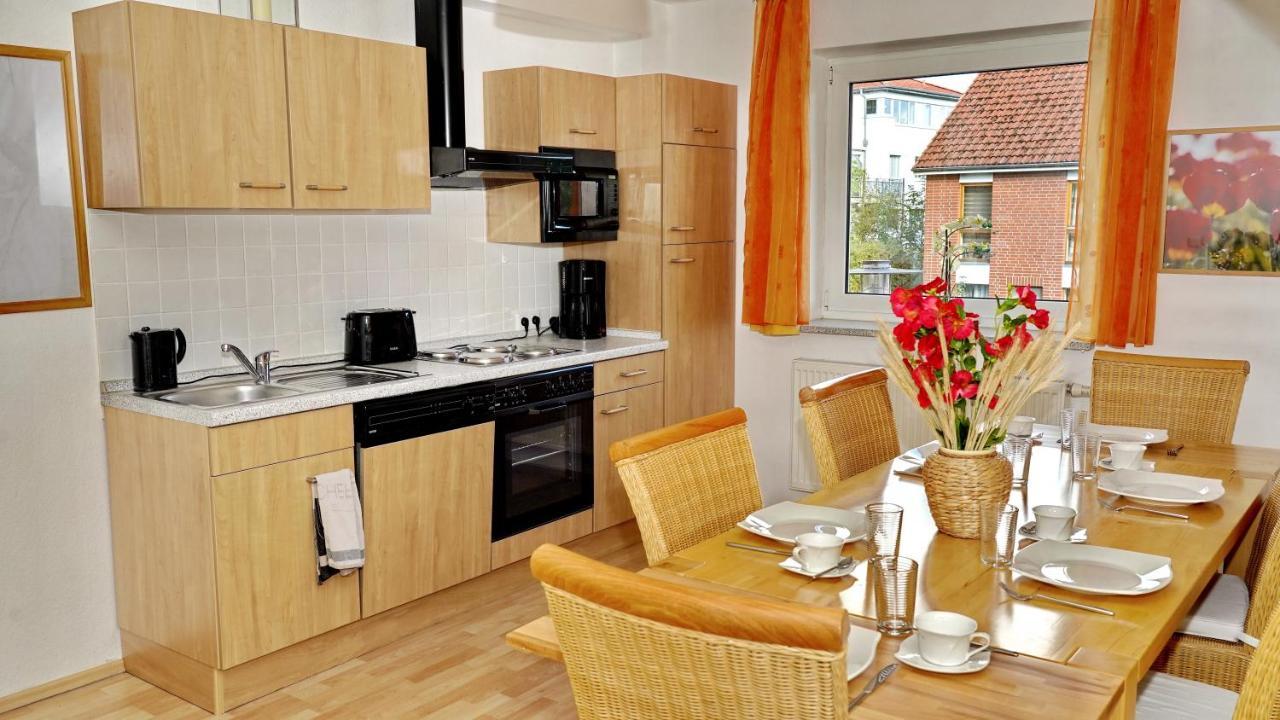 3 Schlafzimmer 8 Gaste Ruhig 110Qm Nahe Flughafen Norderstedt Exterior foto