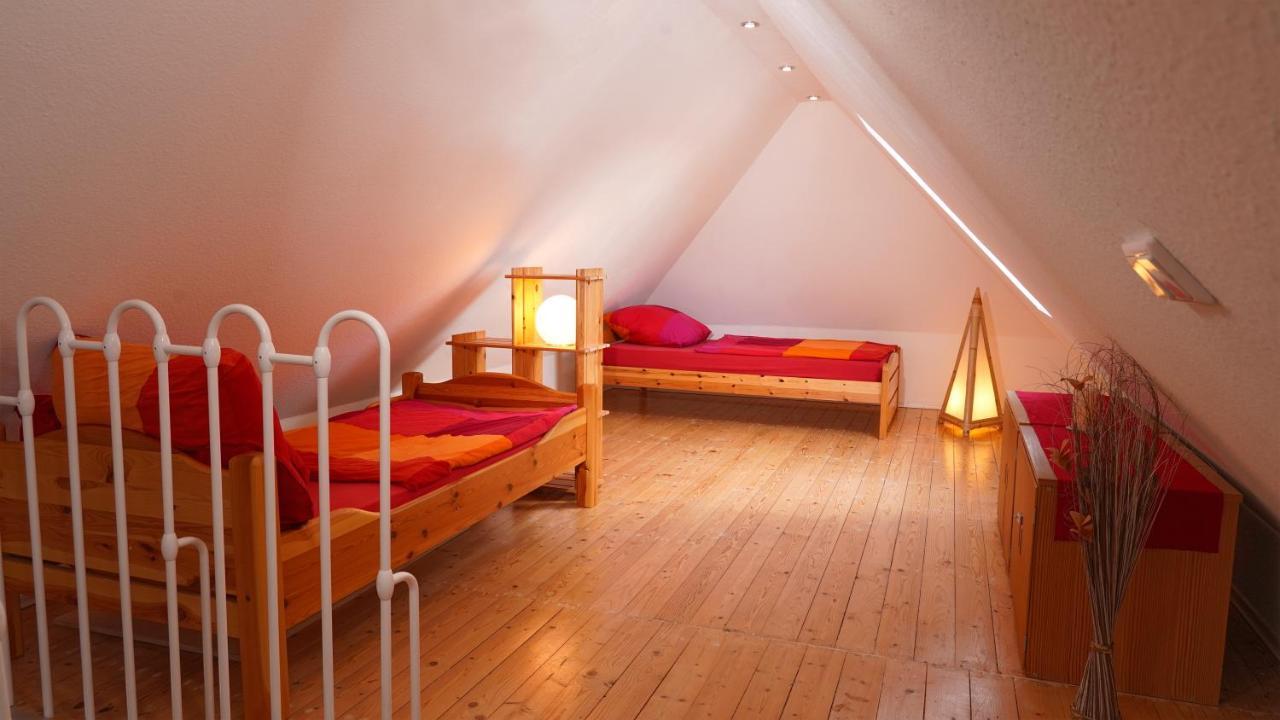 3 Schlafzimmer 8 Gaste Ruhig 110Qm Nahe Flughafen Norderstedt Exterior foto