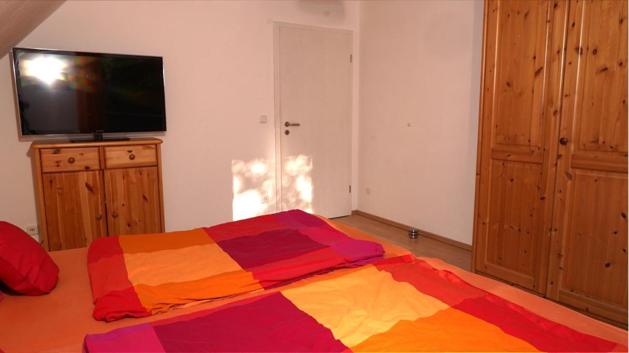 3 Schlafzimmer 8 Gaste Ruhig 110Qm Nahe Flughafen Norderstedt Exterior foto